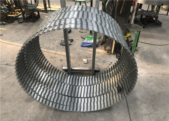 ντυμένο καλώδιο ξυραφιών κονσερτινών BTO 22 950mm 250g ψευδάργυρος